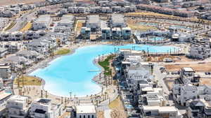 Desert Color Amenities