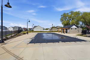 Community pool