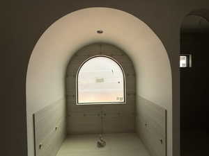 Detailed view of arched walkways