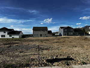 View of yard featuring a residential view