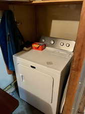 Laundry area with washer / dryer