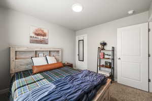 Extra room with walk-in closet