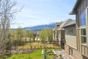View of yard featuring a mountain view and a residential view