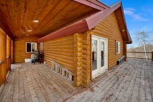 Deck featuring grilling area