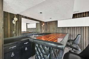 Built in wet bar