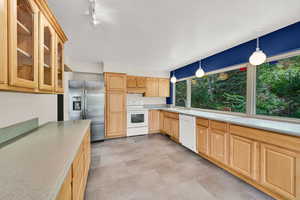 Ample counter space for food prep