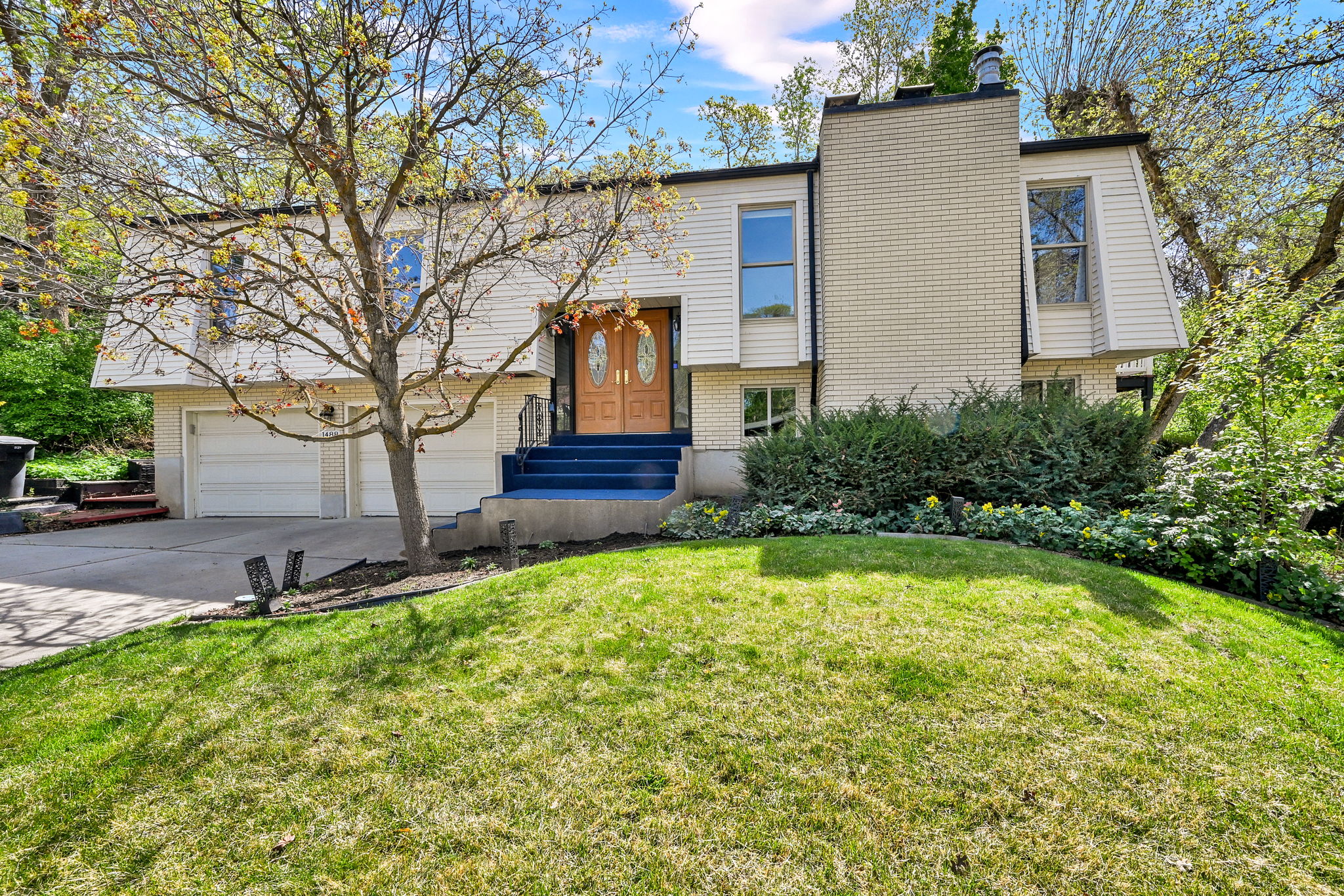 Charming Fruit Heights home on wooded lot