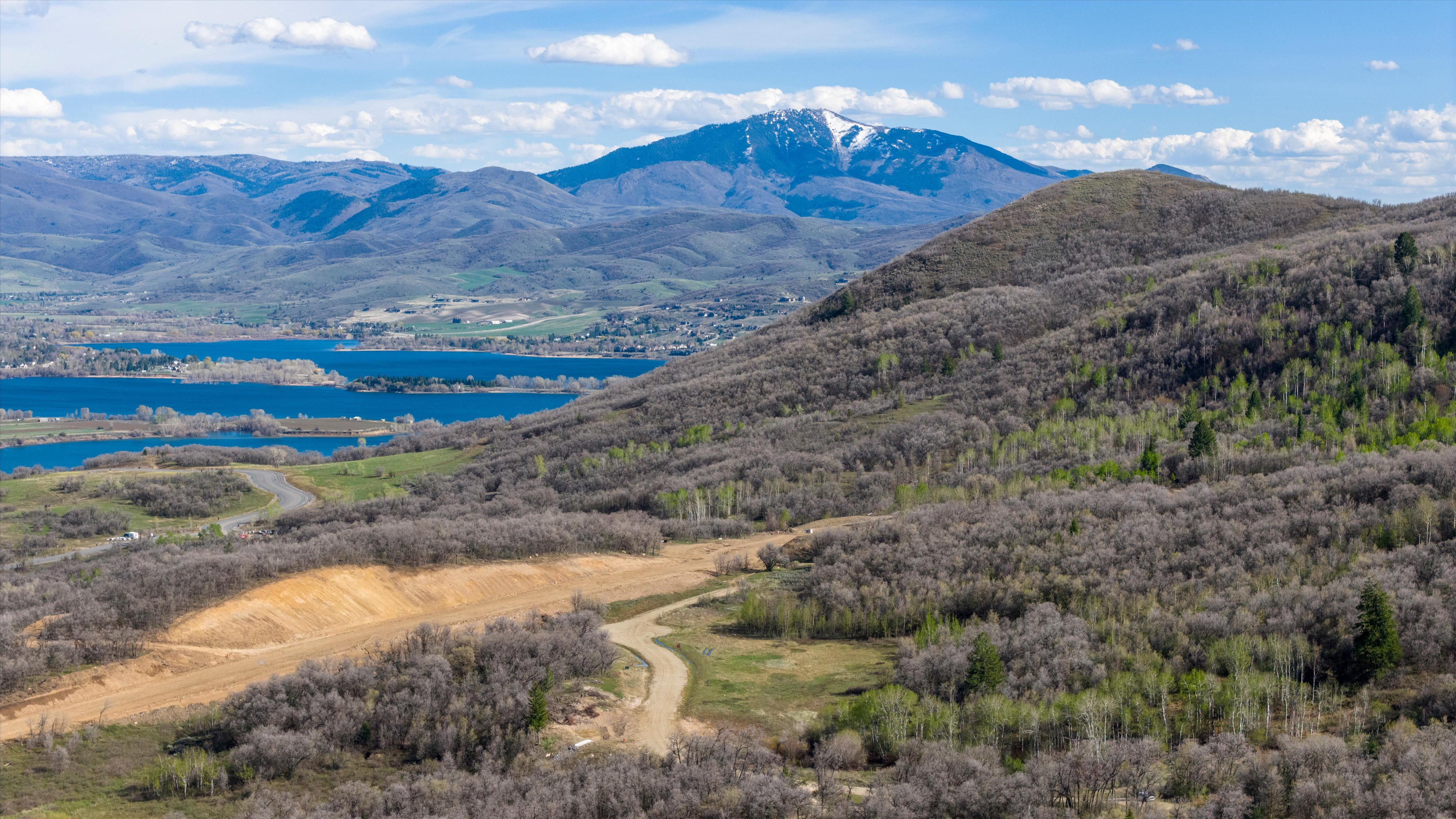 Mountain view with a large body of water