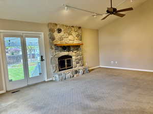 Great Room off the Kitchen w/Back Patio/Deck Door