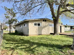 View of side of home