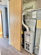 Utility room with heating unit