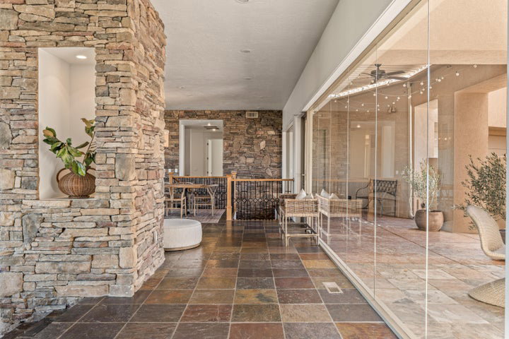 View of common area