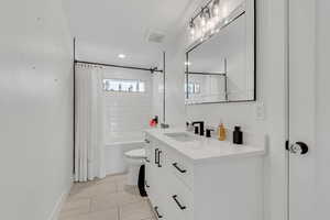 Second Level Hallway Full Bathroom