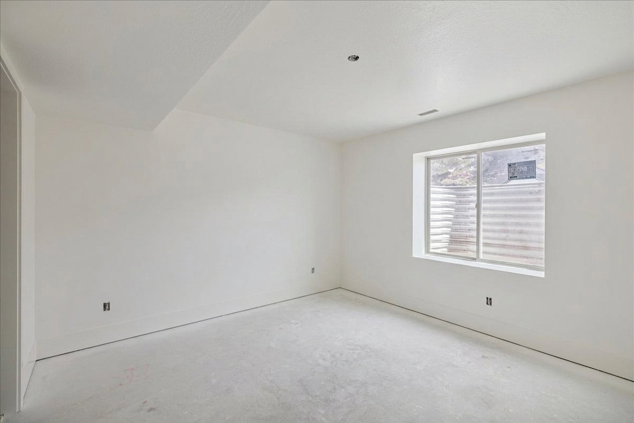 Basement Bedroom 2