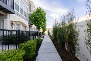 View of home's community