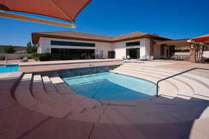 Community pool