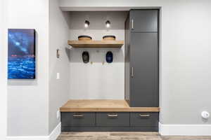 Mudroom with baseboards
