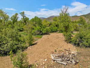 House pad that has been started.