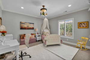 Spacious bedroom with Jack & Jill bathroom