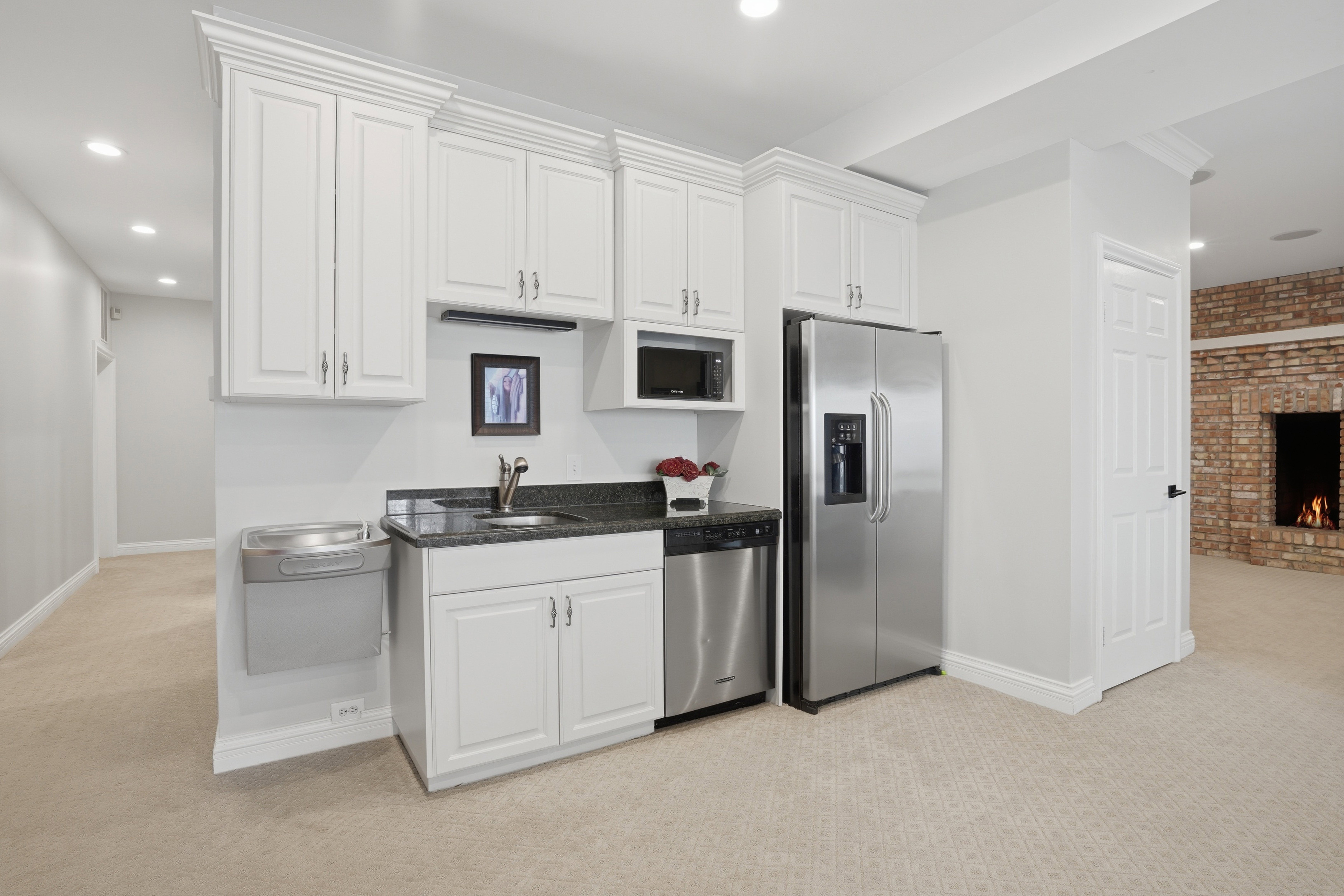 Lower level kitchenette with drinking fountain