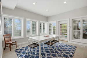 Walk-out lower level