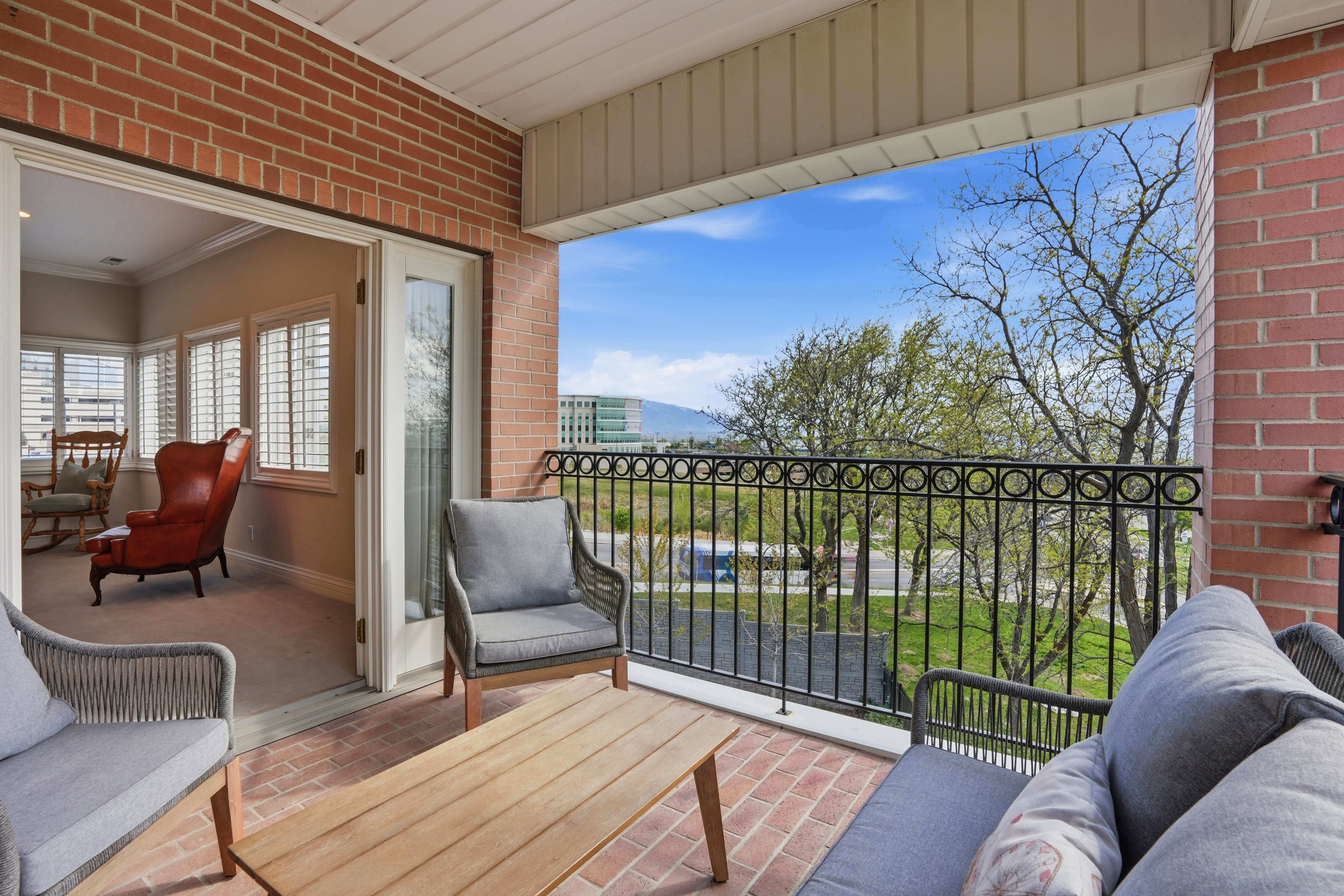 Private balcony in primary bedroom