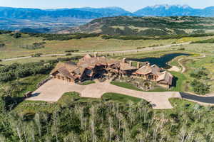 Bird's eye view of a water and mountain view