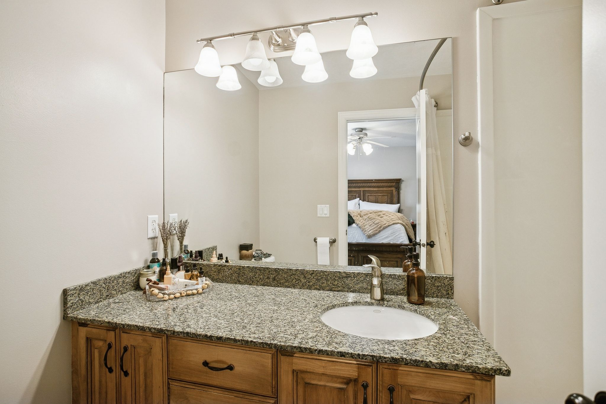 Ensuite bathroom featuring vanity