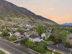 Aerial view of residential area with a mountain backdrop