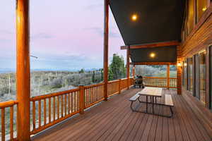 Wooden terrace with area for grilling