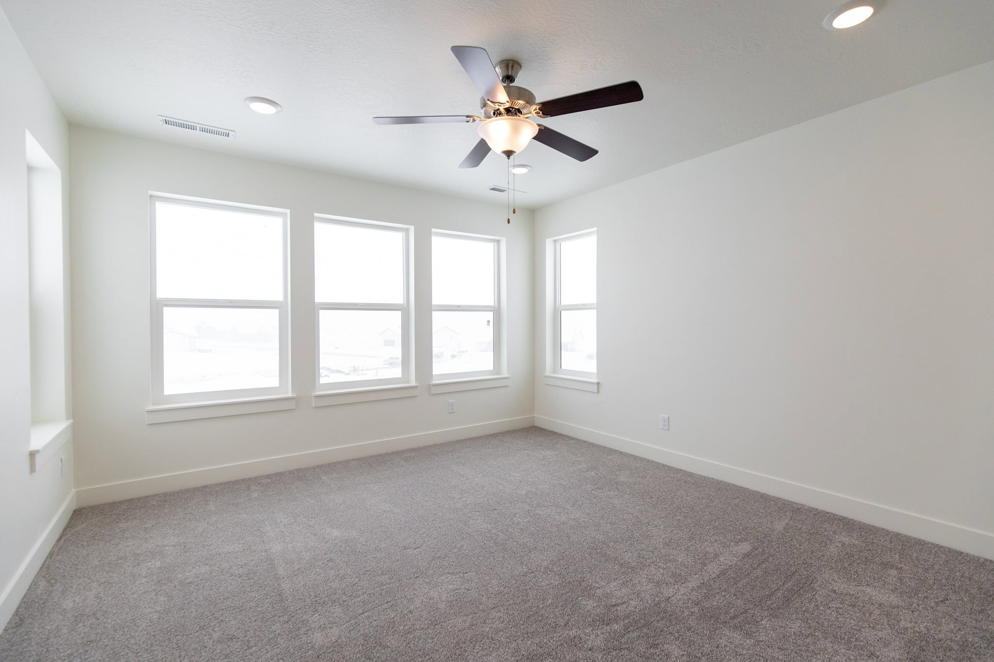 Photo is of previously built home. Some features in photo may be optional. Consult sales manager for more info.