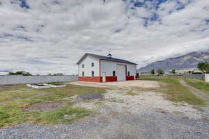 View of outdoor structure with a mountain view