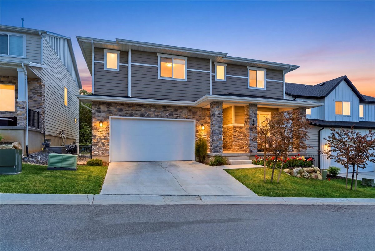 1306 E TALBOT DR Kaysville UT 84037