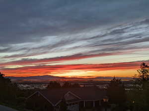 Beautiful Sunset Views all the way to Antelope Island from your front patio