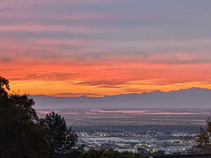 Beautiful Sunset Views over the valley seen from your front patio