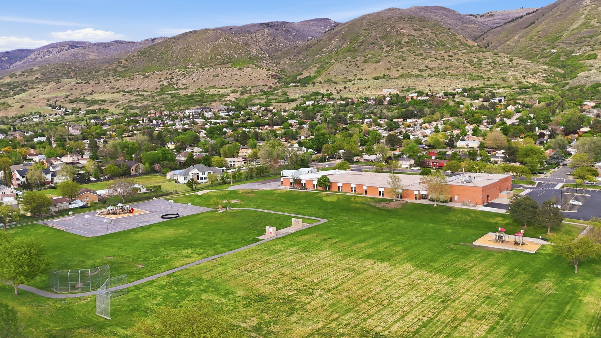 Walkable to Elementary School