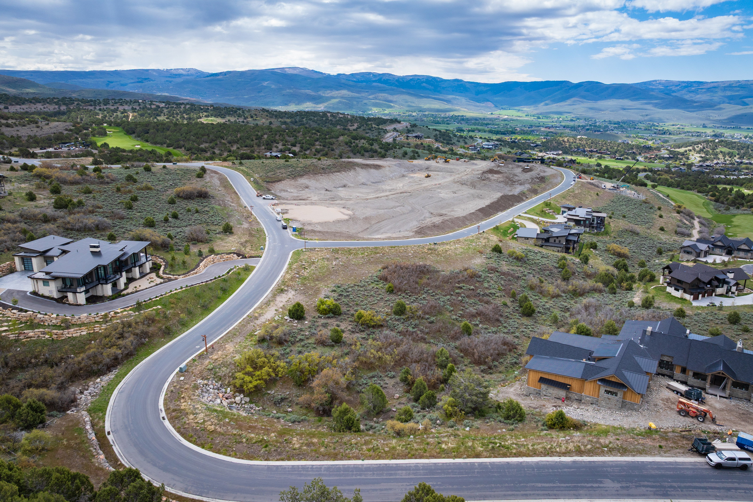 Bird's eye view of a mountain backdrop