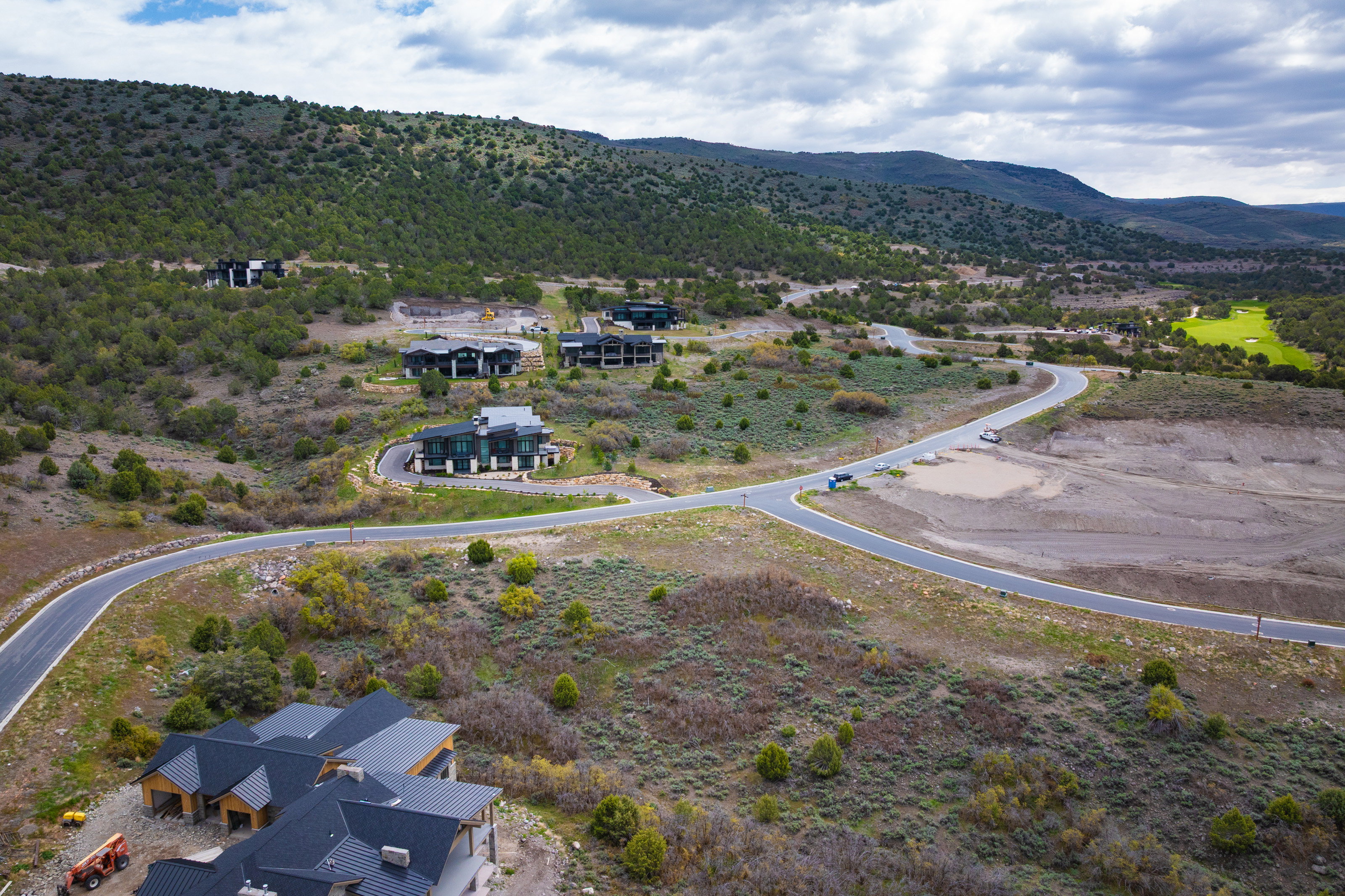 Bird's eye view of a mountain backdrop