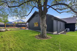 PLENTY ROOM GRASS AREA ON THE BACK AND SIDE OF HOME