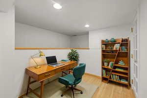 Bonus Room, Virtually Staged