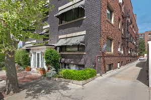 View of apartment building / complex