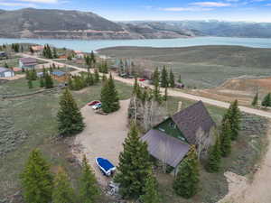 Bird's eye view of a water and mountain view