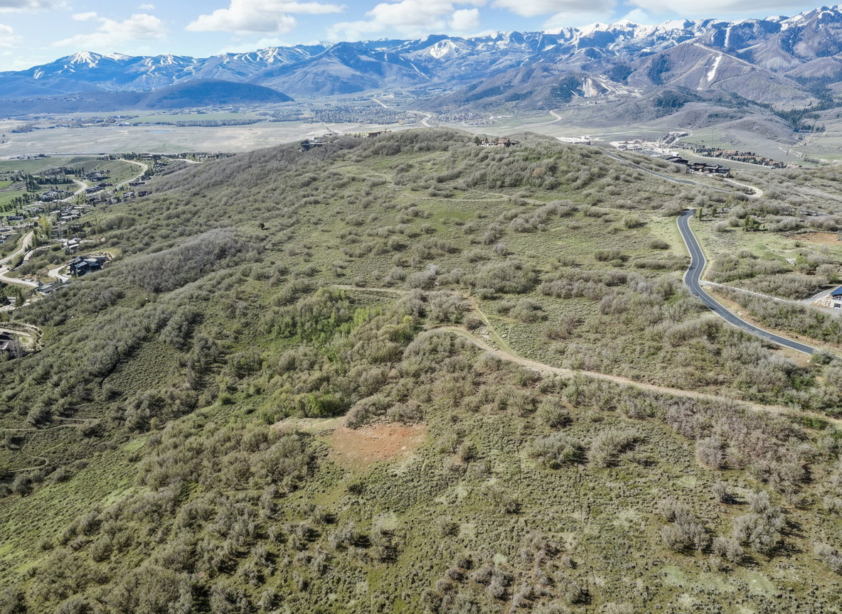 Aerial view of a mountainous background