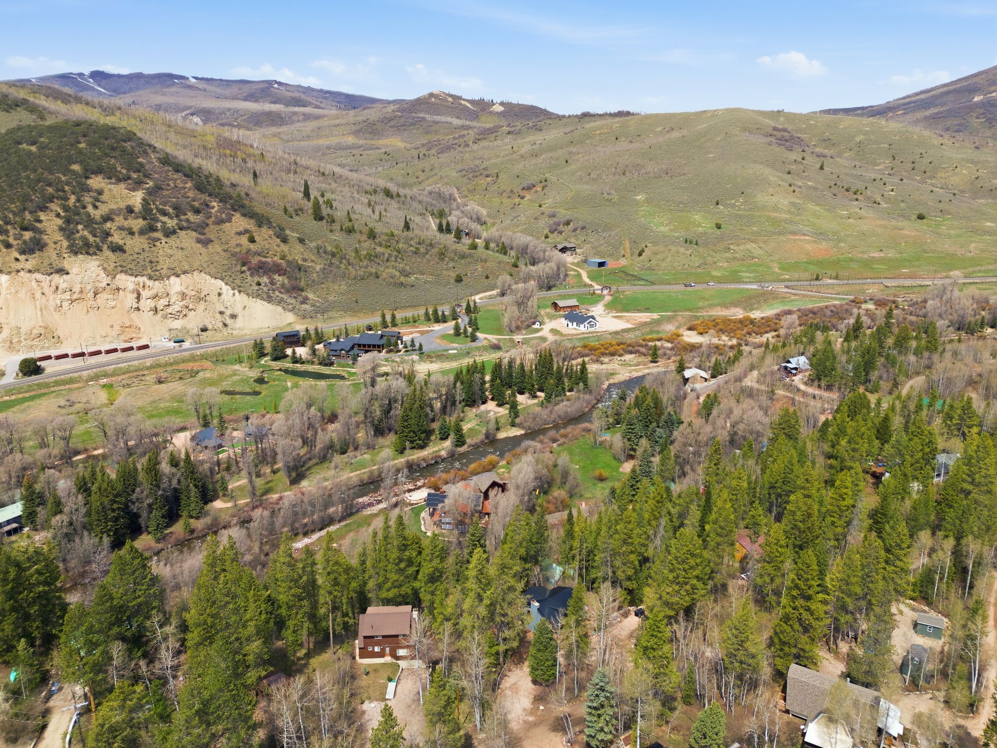 Bird's eye view of a mountainous background