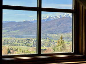 Detailed view of a mountain backdrop