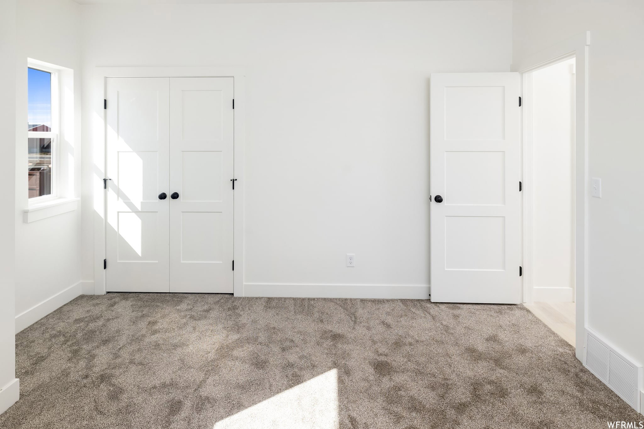 Photo is of previously built home. Some features in photo may be optional. Consult sales manager for more info.