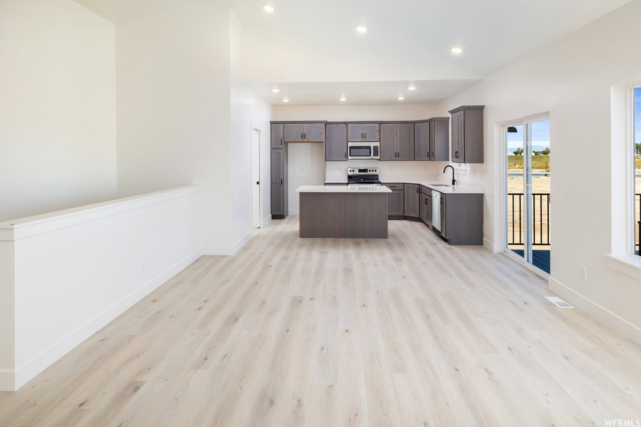 Photo is of previously built home. Some features in photo may be optional. Consult sales manager for more info.