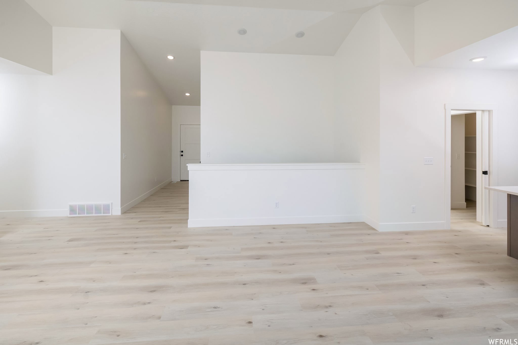 Photo is of previously built home. Some features in photo may be optional. Consult sales manager for more info.