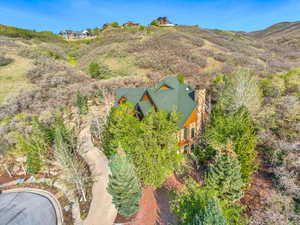 Aerial view of property and surrounding area