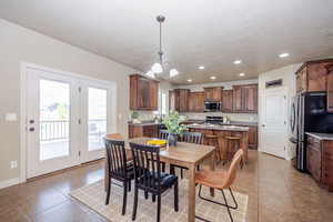 Kitchen & Dining Room